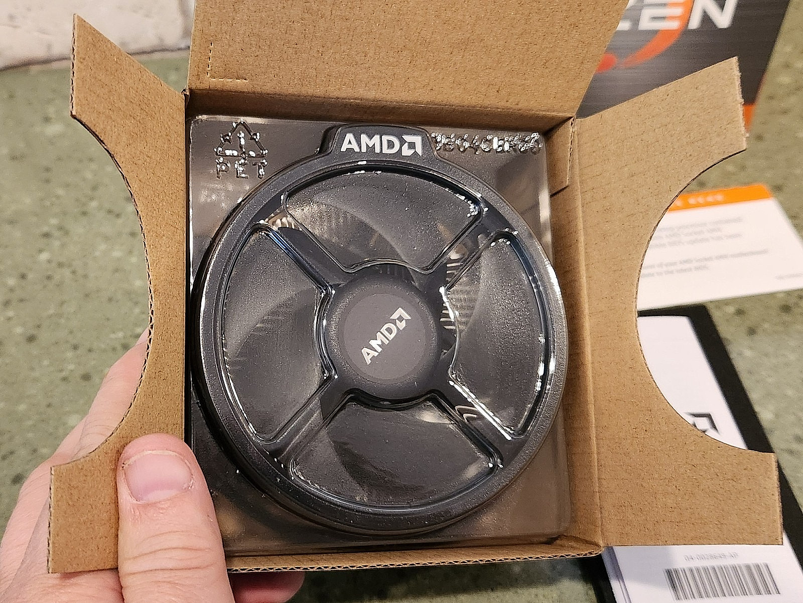 AMD SOCKET AM4 HEAT SINK FAN~PART 100-100000457BOX~NIP NEW FAN ONLY, NO CPU