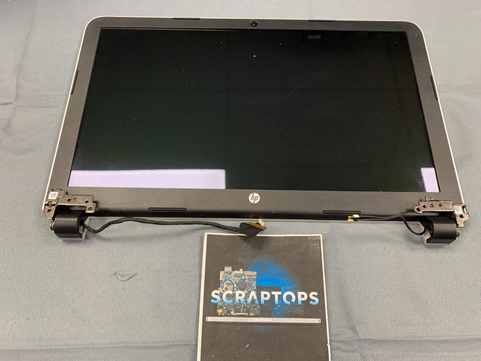 HP Pavilion 15-ab223cl LCD Assembly 15.6″ HD 1366×768 Glossy Silver #81152