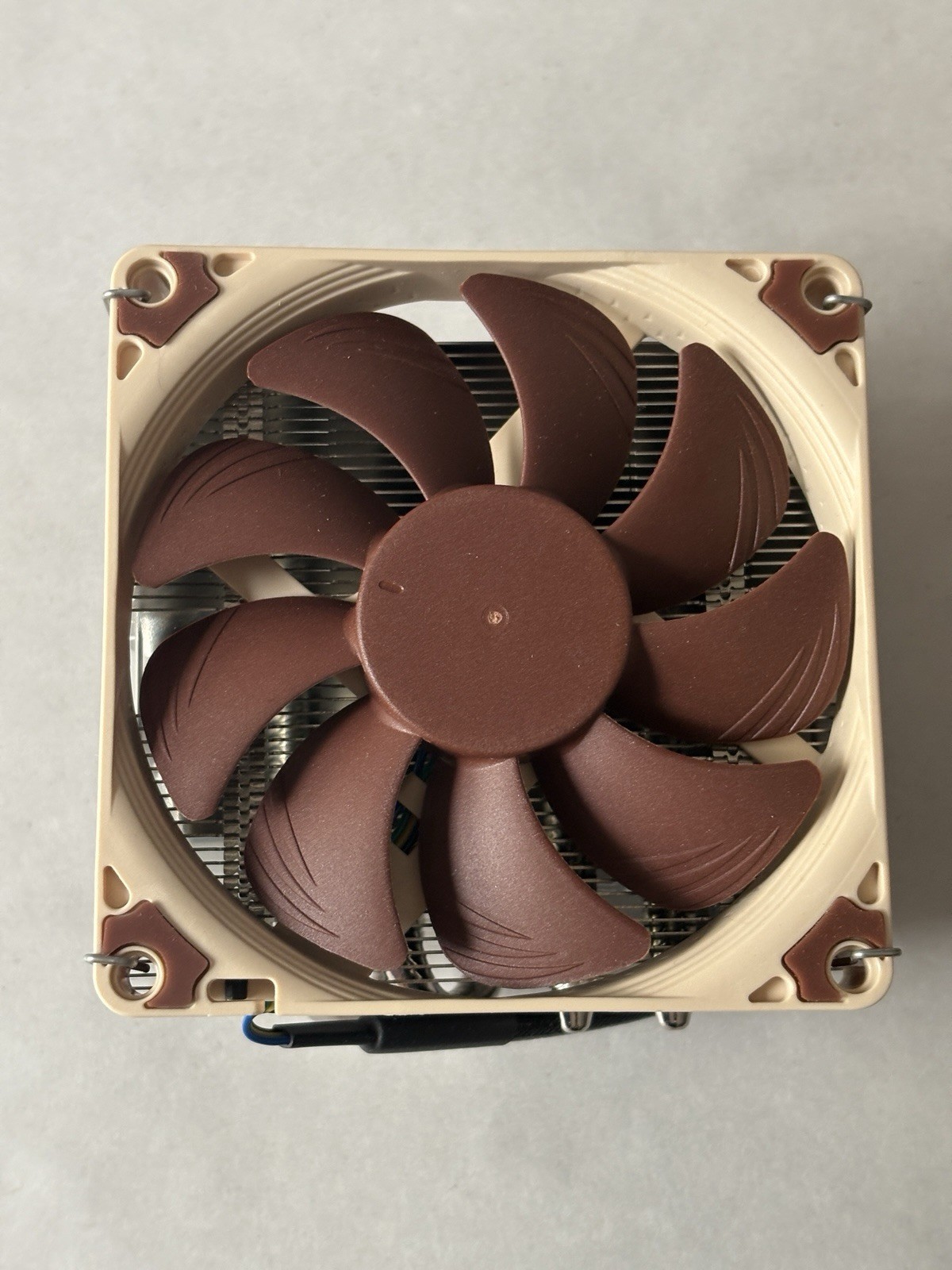 Noctua NH-L9x65, Premium Low-Profile CPU Cooler – 65mm Fan – Intel & AMD