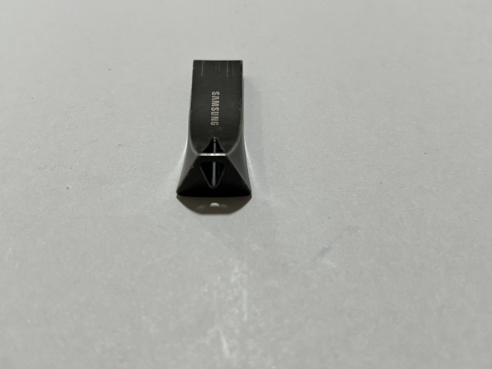 Samsung 256GB BAR Plus USB 3.1 Flash Drive – Titan Gray MUF-256BE4/AM