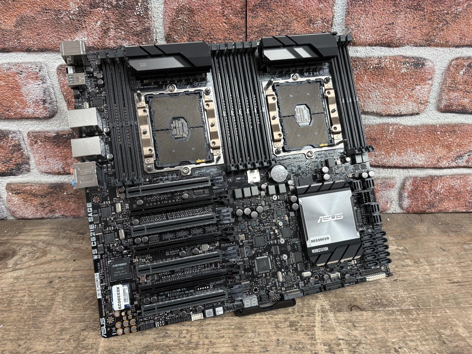 ASUS WS C621E SAGE Dual LGA3647 Workstation Motherboard DDR4 EEB No I/O Shield
