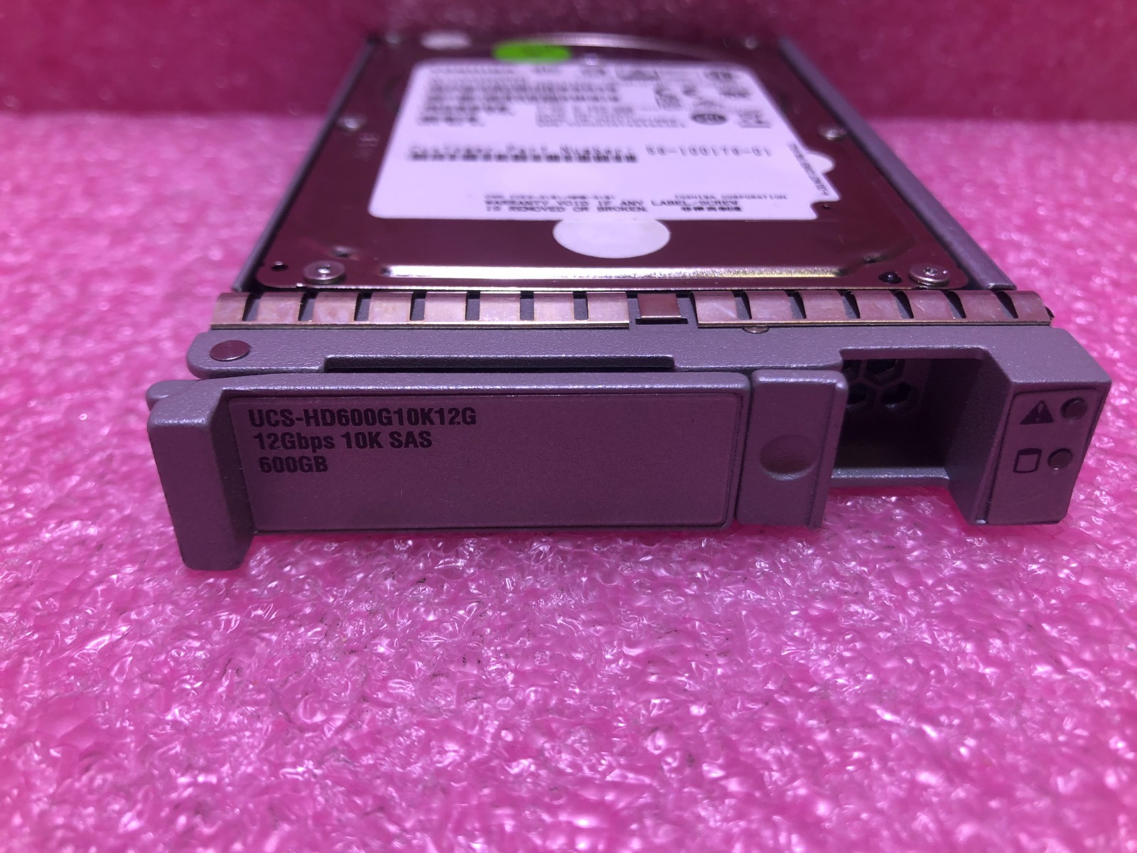 Strong-IT Cisco UCS-HD600G10K12G Cisco 600GB 10K RPM SAS 12Gbps 2.5″ SFF
