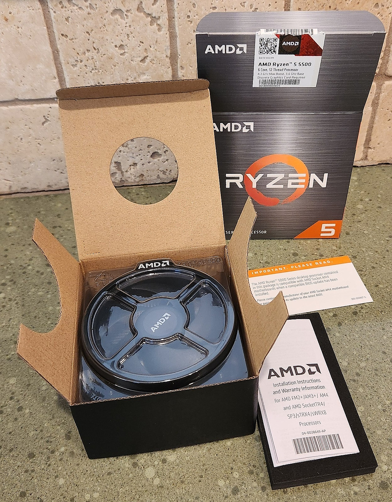 AMD SOCKET AM4 HEAT SINK FAN~PART 100-100000457BOX~NIP NEW FAN ONLY, NO CPU