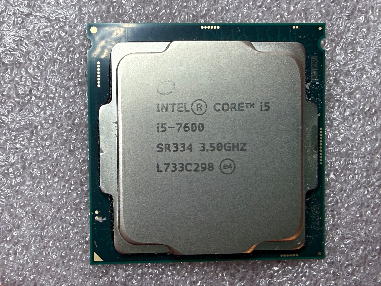 Intel Core i5-7600 SR334 3.50GHz 6M Socket 1151 Quad-Core CPU Processer