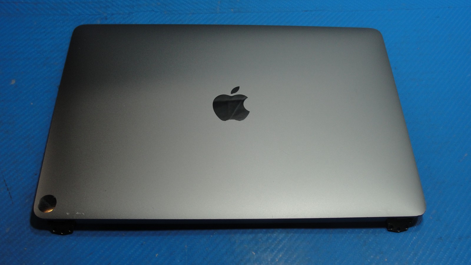 MacBook Pro 13″ A2159 Mid 2019 MUHN2LL Glossy LCD Screen Assembly Gray 661-12829