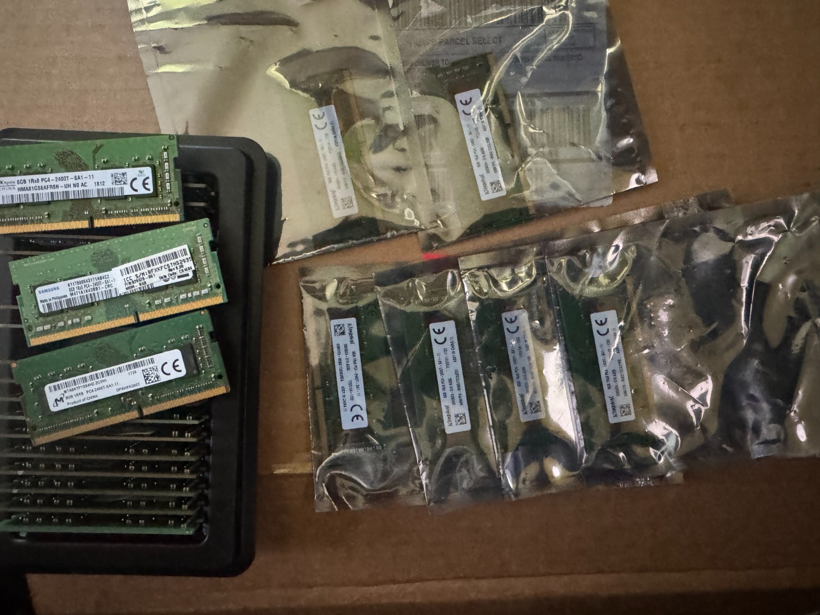 26X 8GB DDR4-2400T SO-DIMM PC4-2400T PC4-19200 6 KINGSTON 3 MICRON 7 SAMSUNG 10