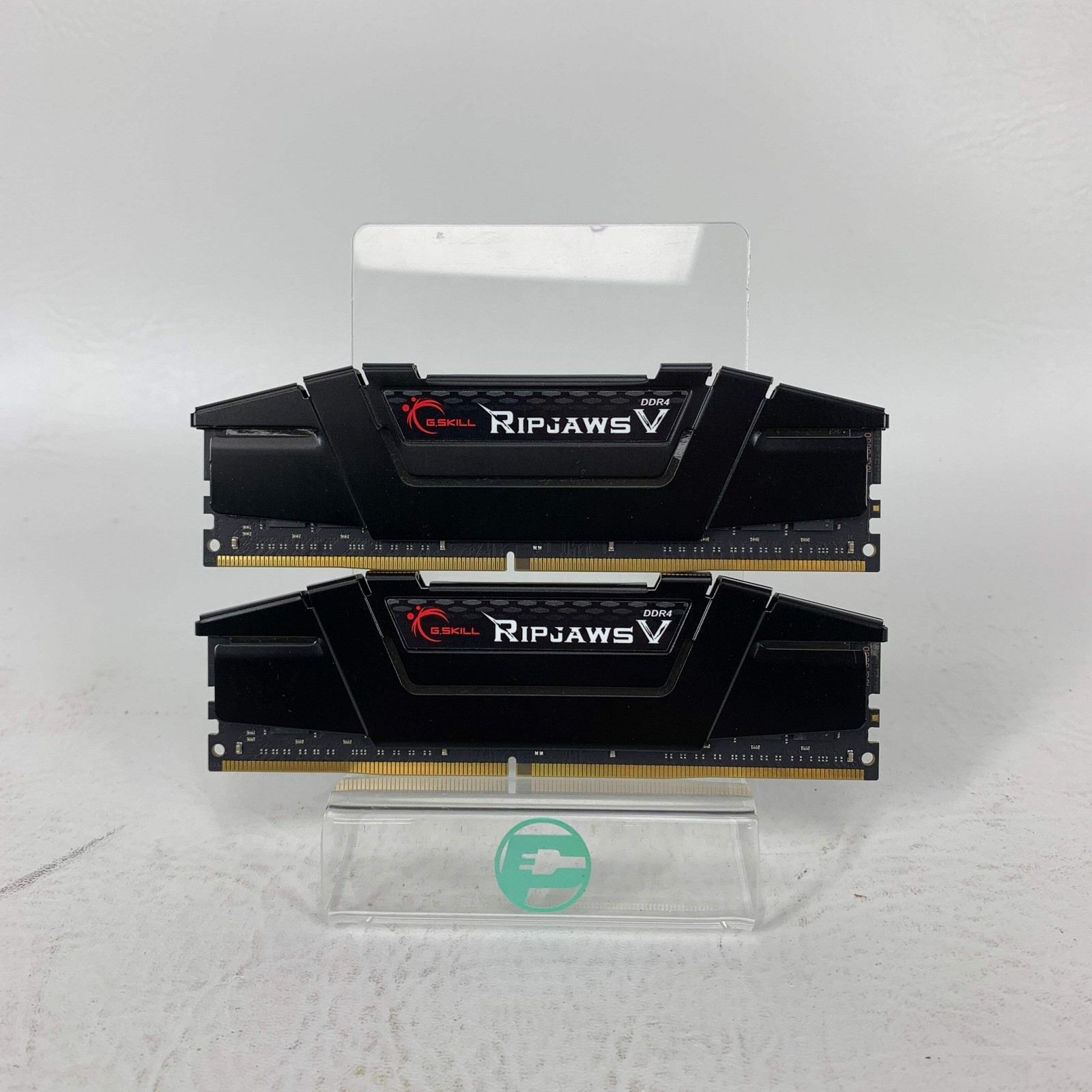 G.Skill Ripjaws V 32GB (2x16GB) RAM DDR4 3600MHz F4-3600C16D-32GVKC