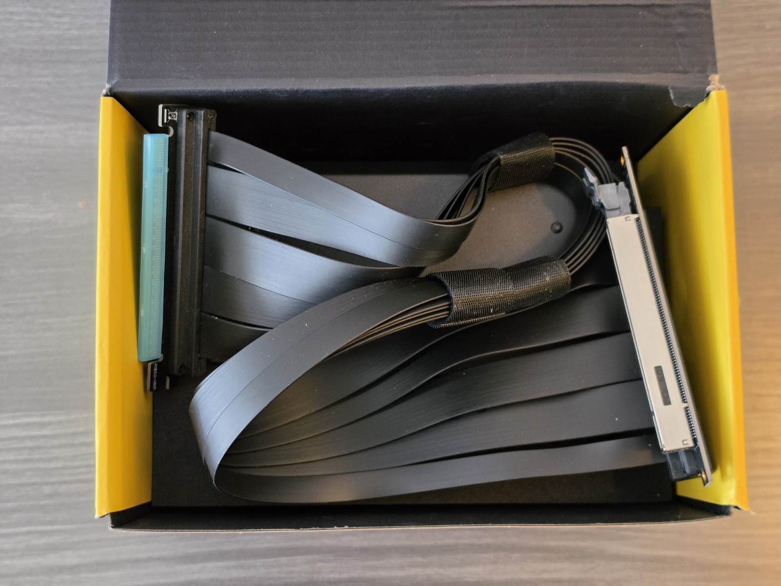 EZDIY-FAB Shield ARGB Vertical GPU Mount + PCIe 5.0 Riser Cable, RTX 50 Series