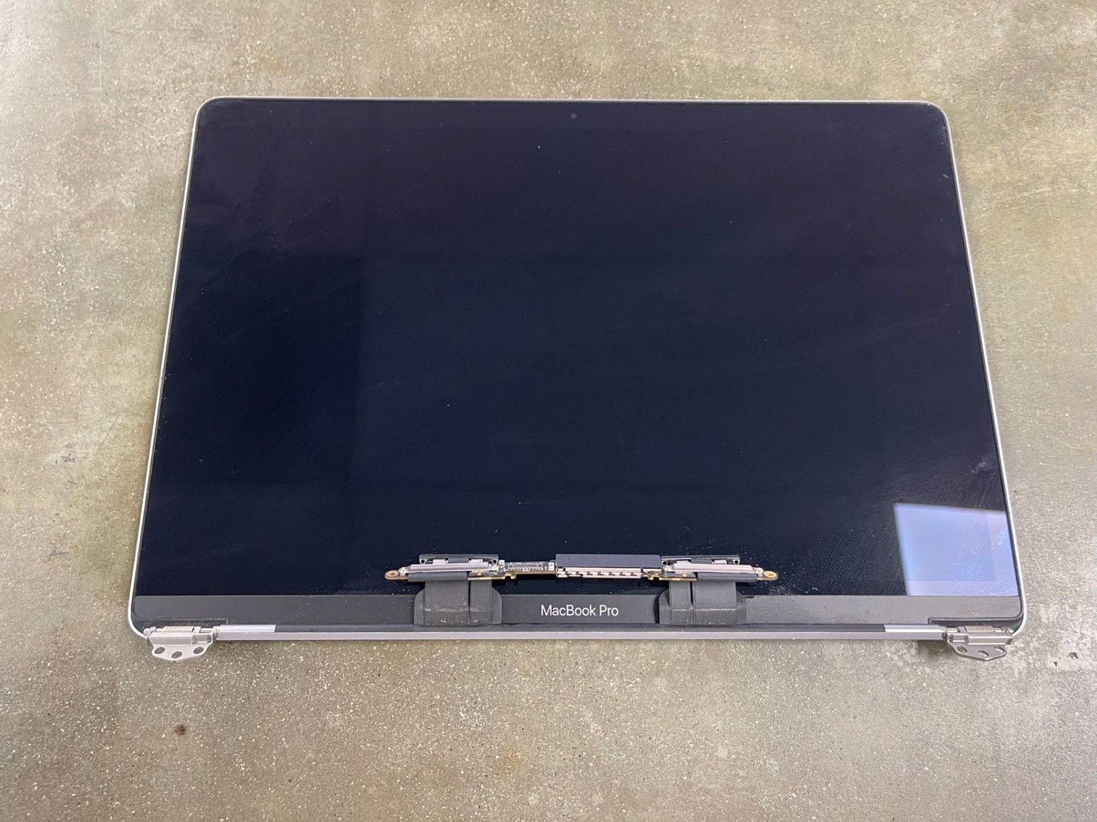 Genuine LCD Screen Assembly 13” MacbookPro A1989 A2159 A2251 2018 2020 EMC 3301