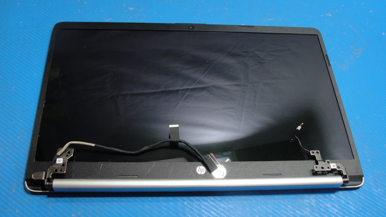 HP 15-ef0023dx 15.6″ Genuine Glossy HD LCD Screen Complete Assembly