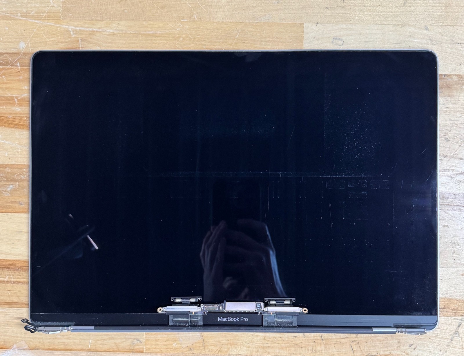 A2141 APPLE MACBOOK PRO SCREEN DISPLAY ASSEMBLY 661-14200 SPACE GRAY