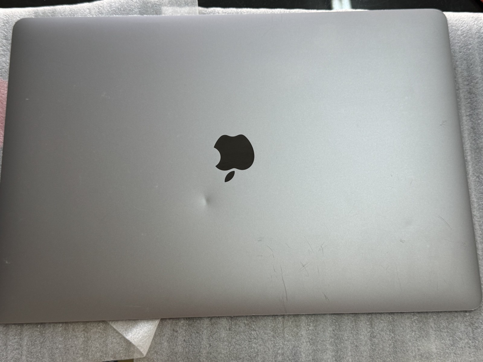 Apple MacBook Pro OEM A2141 16″ Display Assembly Space Gray Grade D