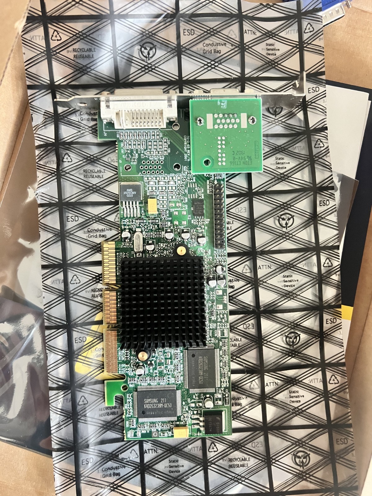 MATROX MILLENNIUM G550 32MB G55+MDHA32DR VGA Card – AGP Slot 7012-03 REV A