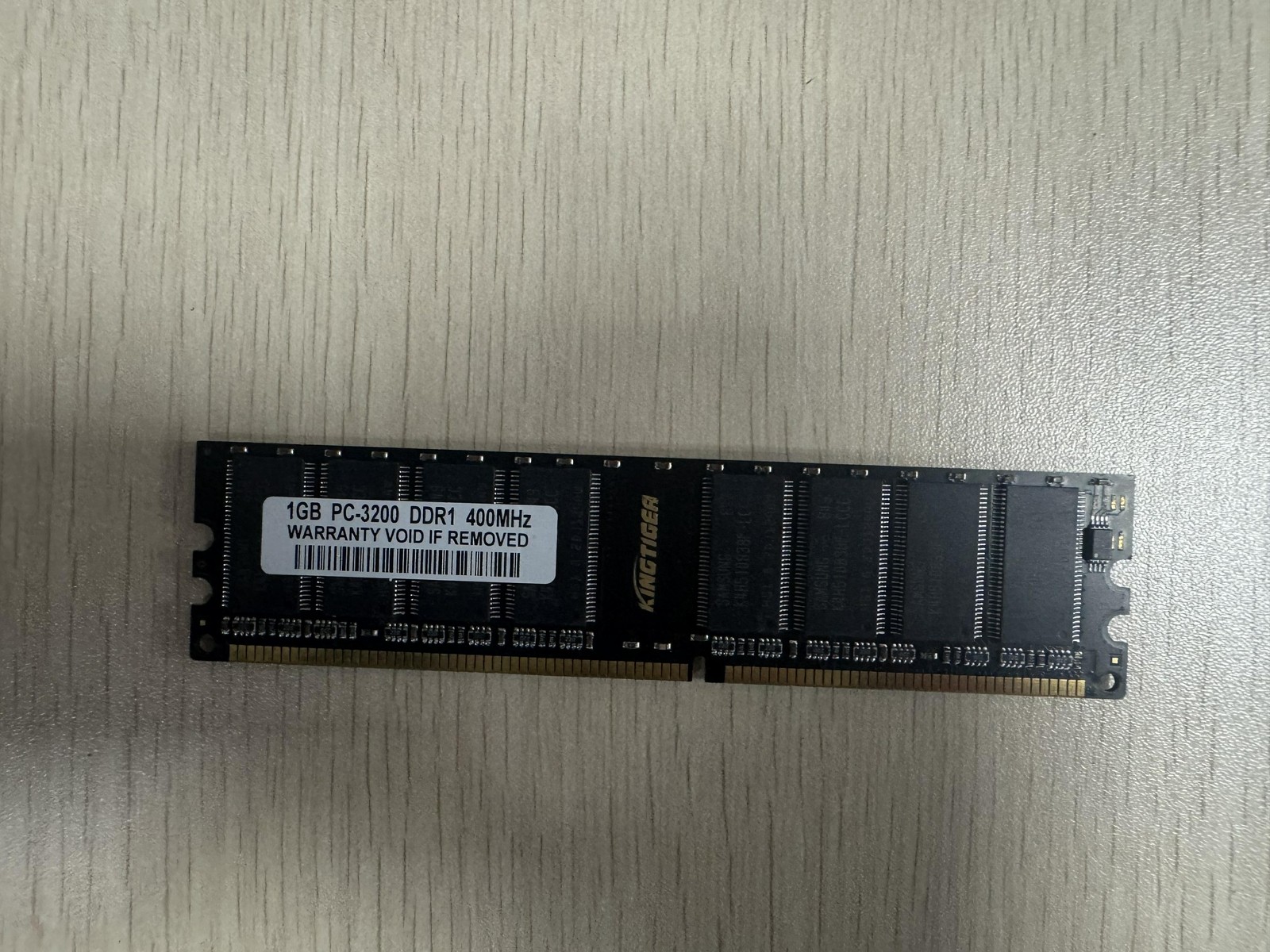 Kingston 4GB 4x 1GB DDR 400MHz PC 3200 184Pin KVR400X64C3A/1G Desktop Memory AB