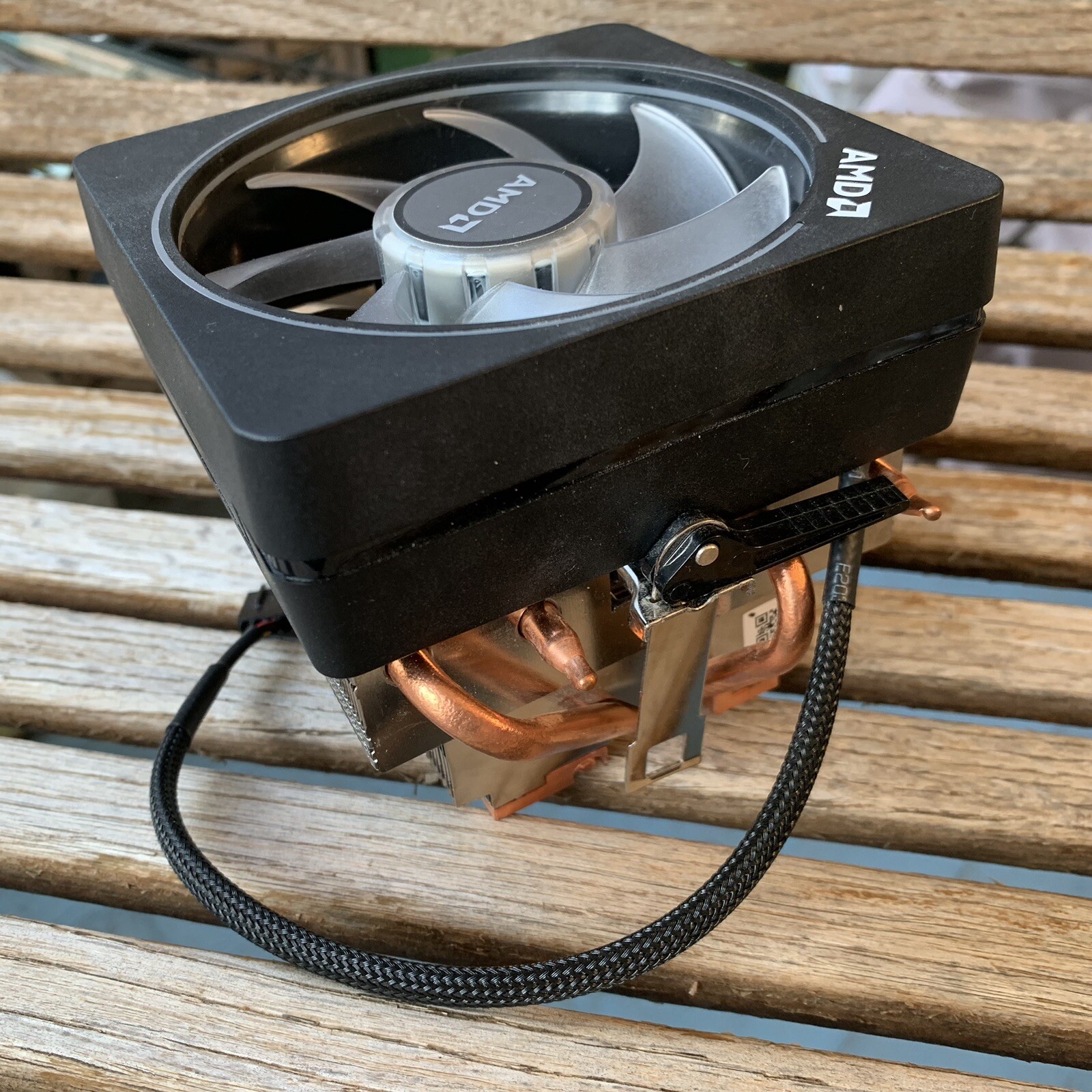 AMD Wraith Prism RGB LED CPU Heatsink Cooler AM4 OEM Clean