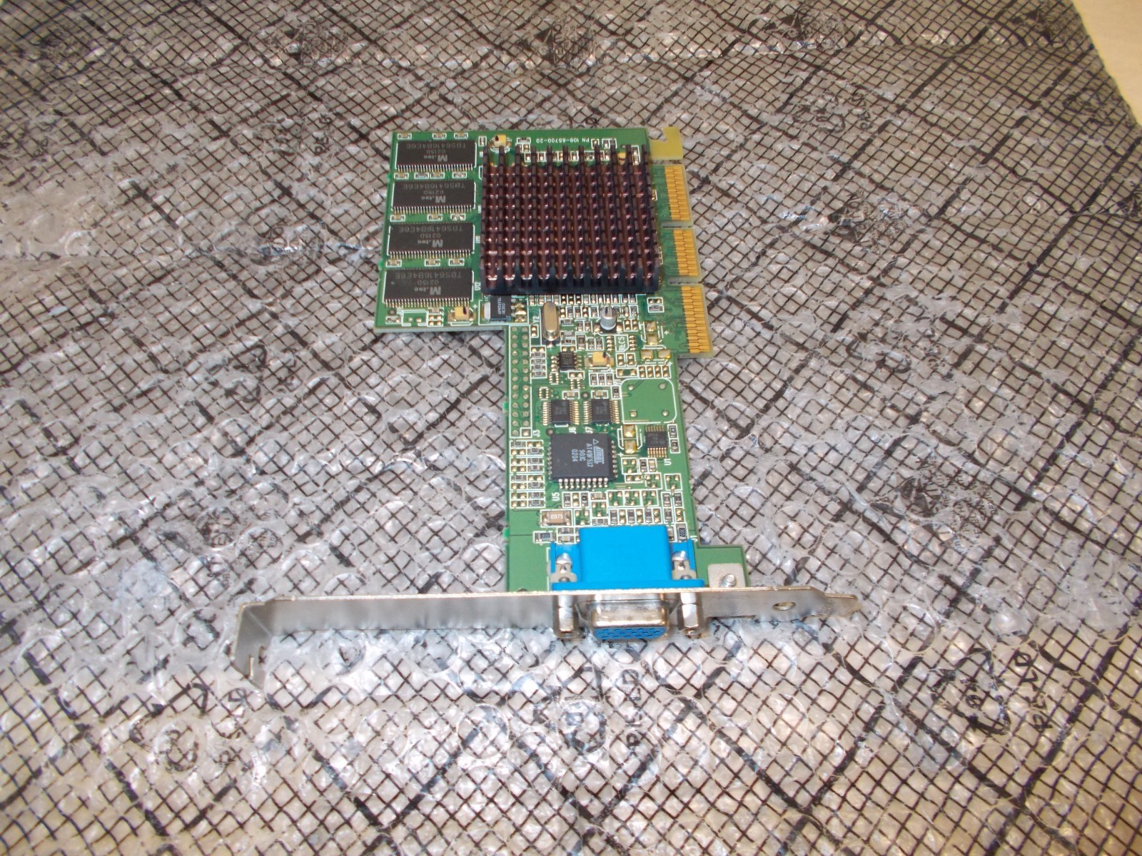 ATI Radeon Xpert2000Pro Ultra 32MB AGP VGA Video Card