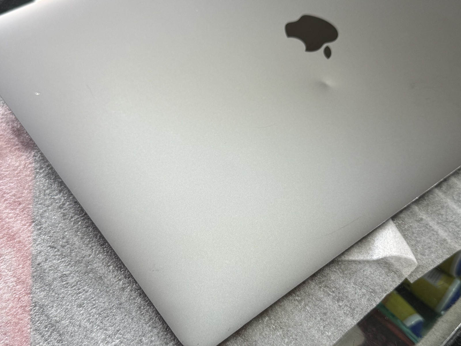 Apple MacBook Pro OEM A2141 16″ Display Assembly Space Gray Grade D