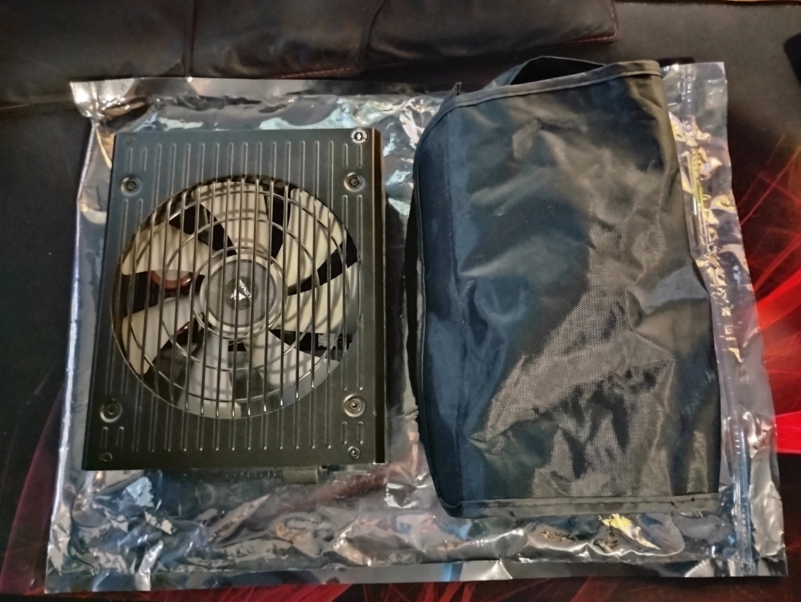 RMx Series RM1000x — 1000 Watt 80 PLUS® Gold Certified Fully Modular PSU