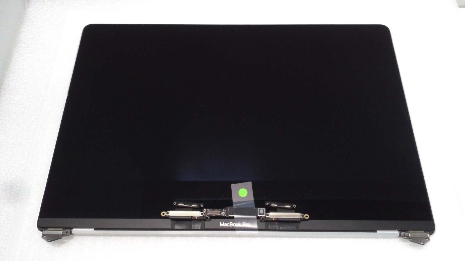 Genuine Apple LCD Screen Retina Assembly 15″ MacBookPro A1707 2016 2017 Silver