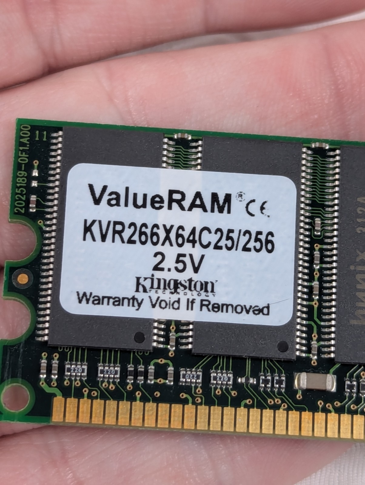 Kingston – KVR266X64C25/256 – DDR266 – 256MB RAM – 1 Stick