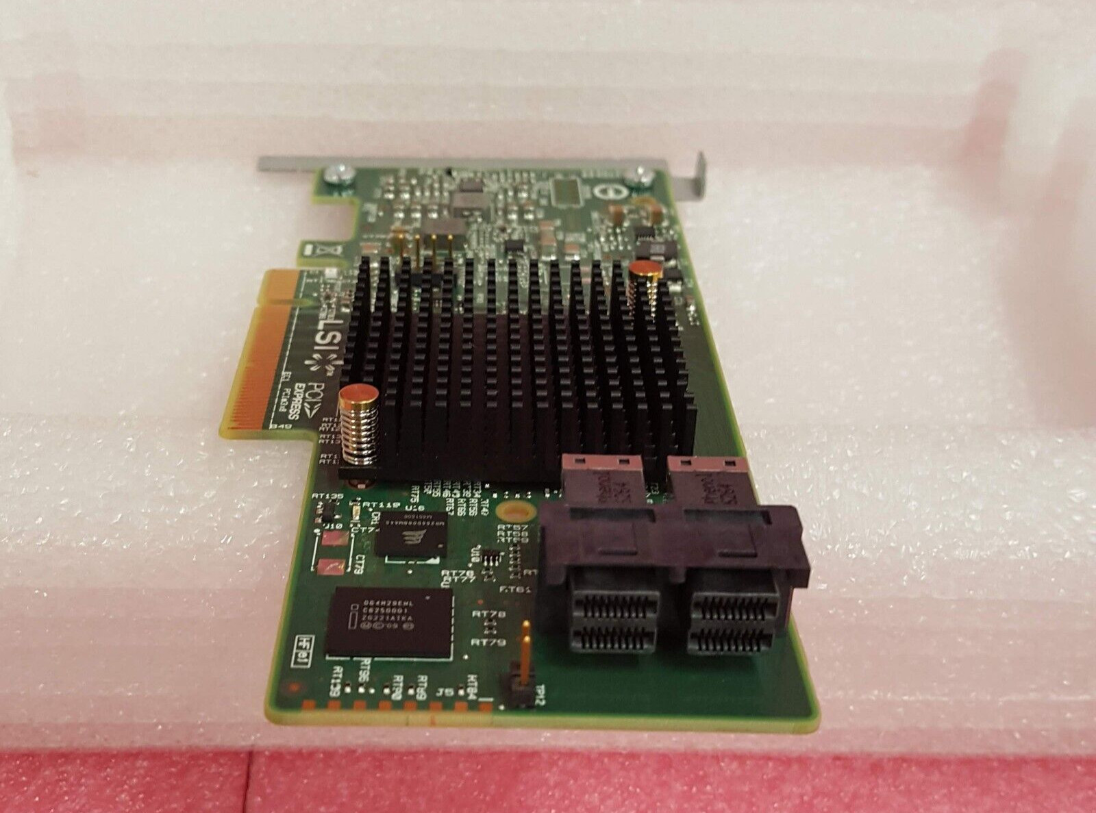 SUN Oracle 7085207 8-Port 12Gbps SAS-3 HBA Internal with Flat Edge Bracket