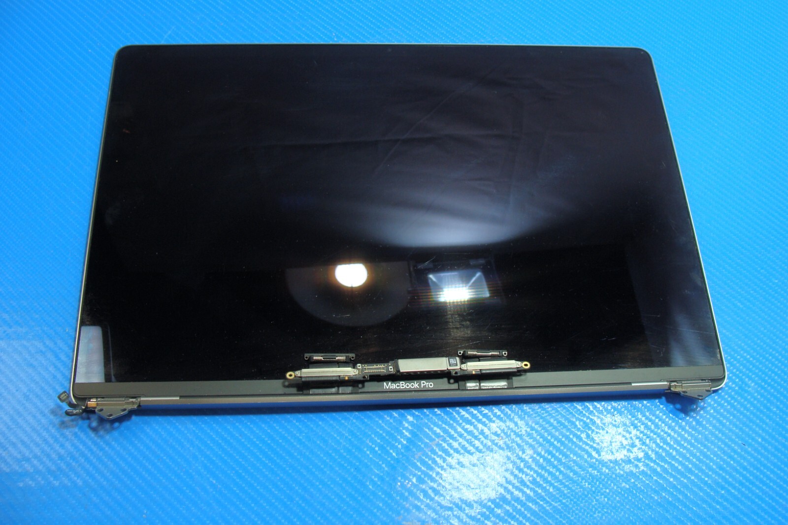 MacBook Pro 16″ A2141 Late 2019 MVVJ2LL/A LCD Screen Assembly Gray 661-14200