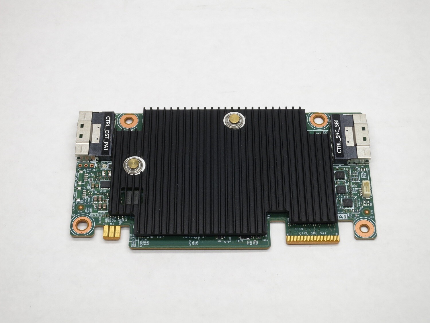 2XVTC DELL HBA355i SAS 12Gbps SATA 6Gbps 16-PORT 2×8 INTERNAL PCIE G4 FRONT HBA