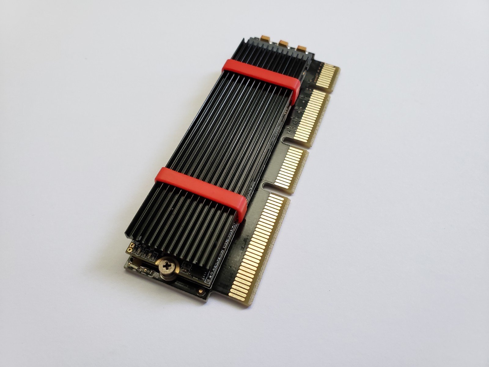 1U Server Mini PC HTPC M.2 NVMe SSD PCI-E 4.0 x4 x8 x16 Adapter Card + Heatsink