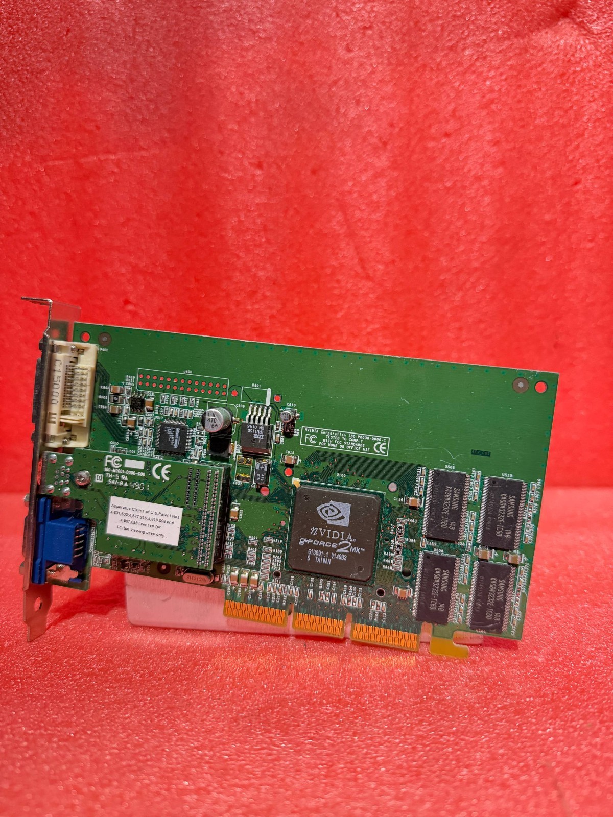 IBM 22P1069 nVidia GeForce 2MX AGP DVI/VGA/S-Video Video Card