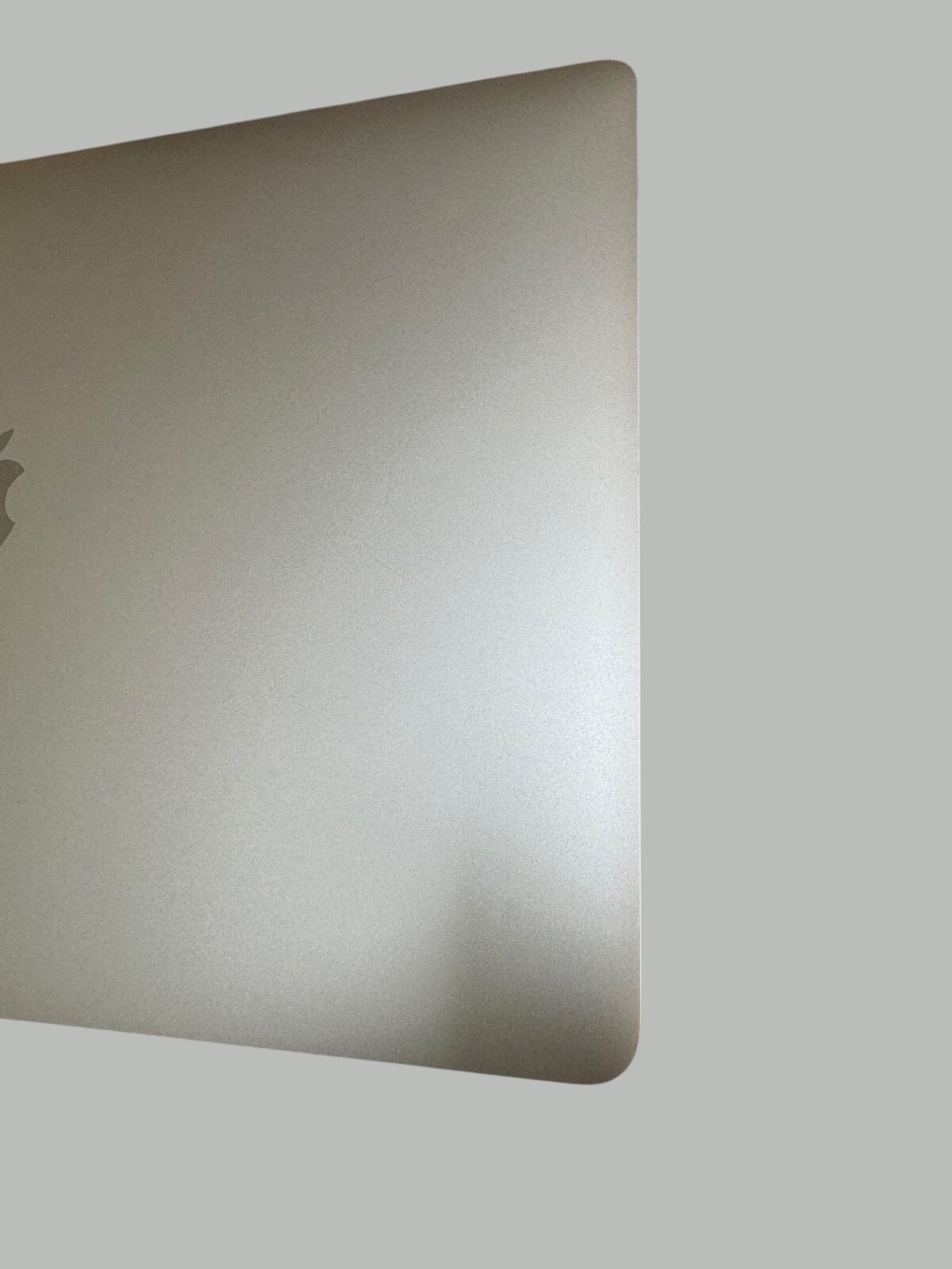 OEM Apple LCD Screen Assembly 13″ MacBook Pro A1706 A1708 2016-2017. Space Gray