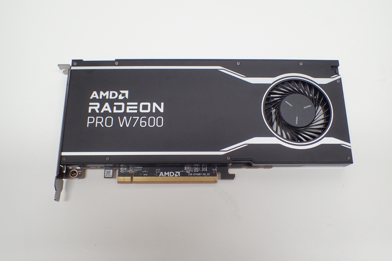 AMD Radeon Pro W7600 8GB GDDR6 Professional Graphics Video Card