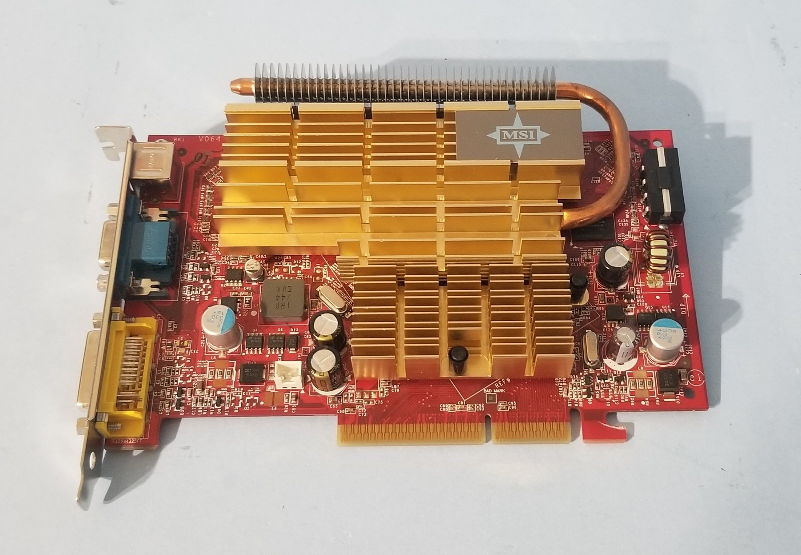 MSI nVIDIA GeFORCE 7600 GT 512MB AGP SILENT DVI-VGA S-Video Card