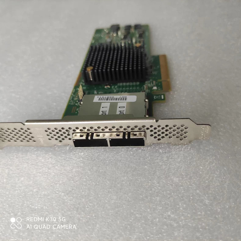 Dell LSI SAS9207-8E External HBA, PCIe 3.0, 8-port (SFF-8088).