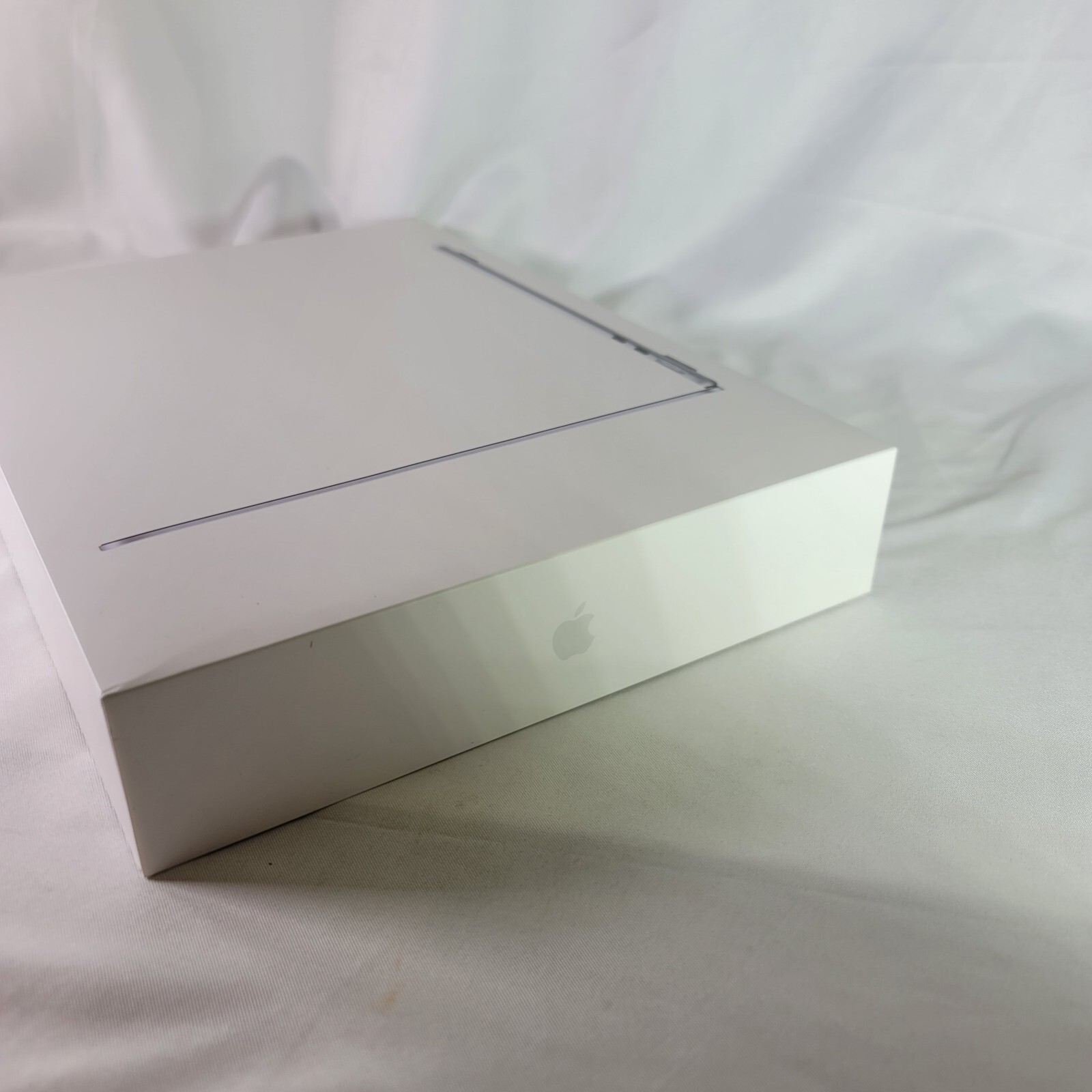 Replacement Box, With Insert For Macbook Air 13.6 Inch A2681