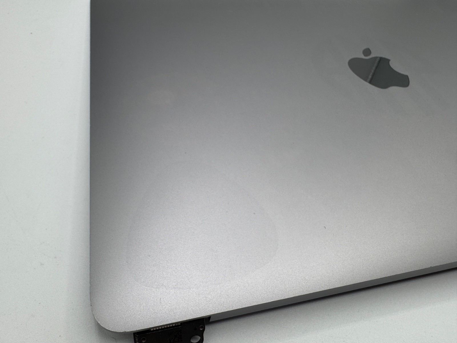 Macbook Pro 13″ A2159 A1989 A2289 A2251 2018-2020 LCD Display Assembly GRAY Good
