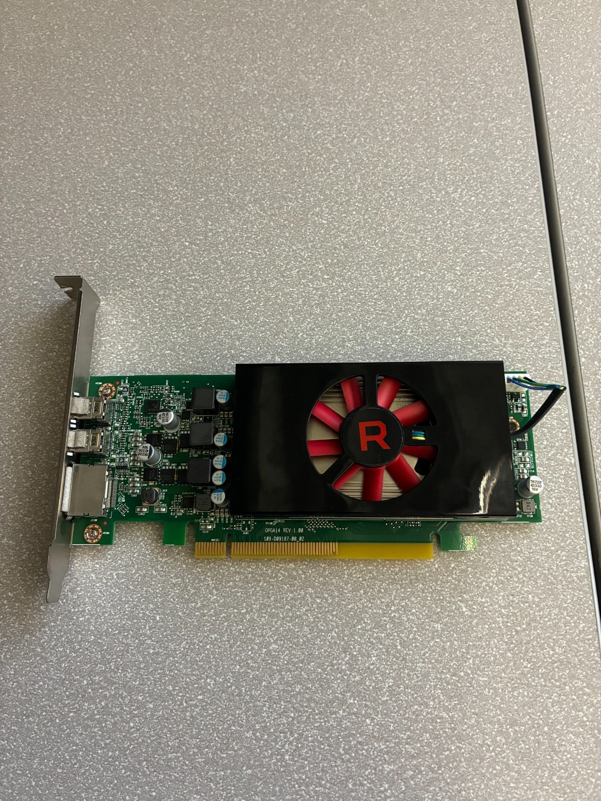 Dell NDRG5 AMD Radeon RX 550 4GB GDDR5 Full sized video Card DP & 2 x Mini DP