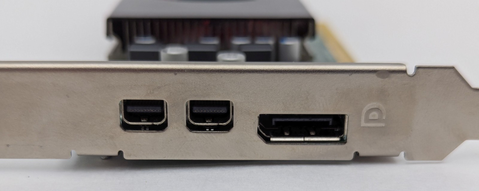 Dell AMD Radeon RX 550 4GB GDDR5 DisplayPort Mini-DP Video Graphics Card 06J78X