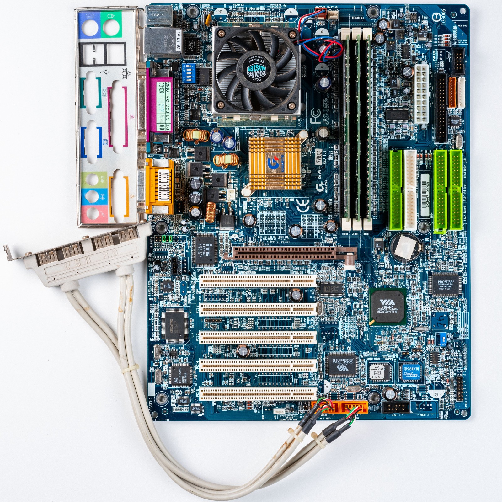 Gigabyte GA-7VRXP Socket A ATX KT333 Motherboard DDR AGP Universal Voodoo Ready