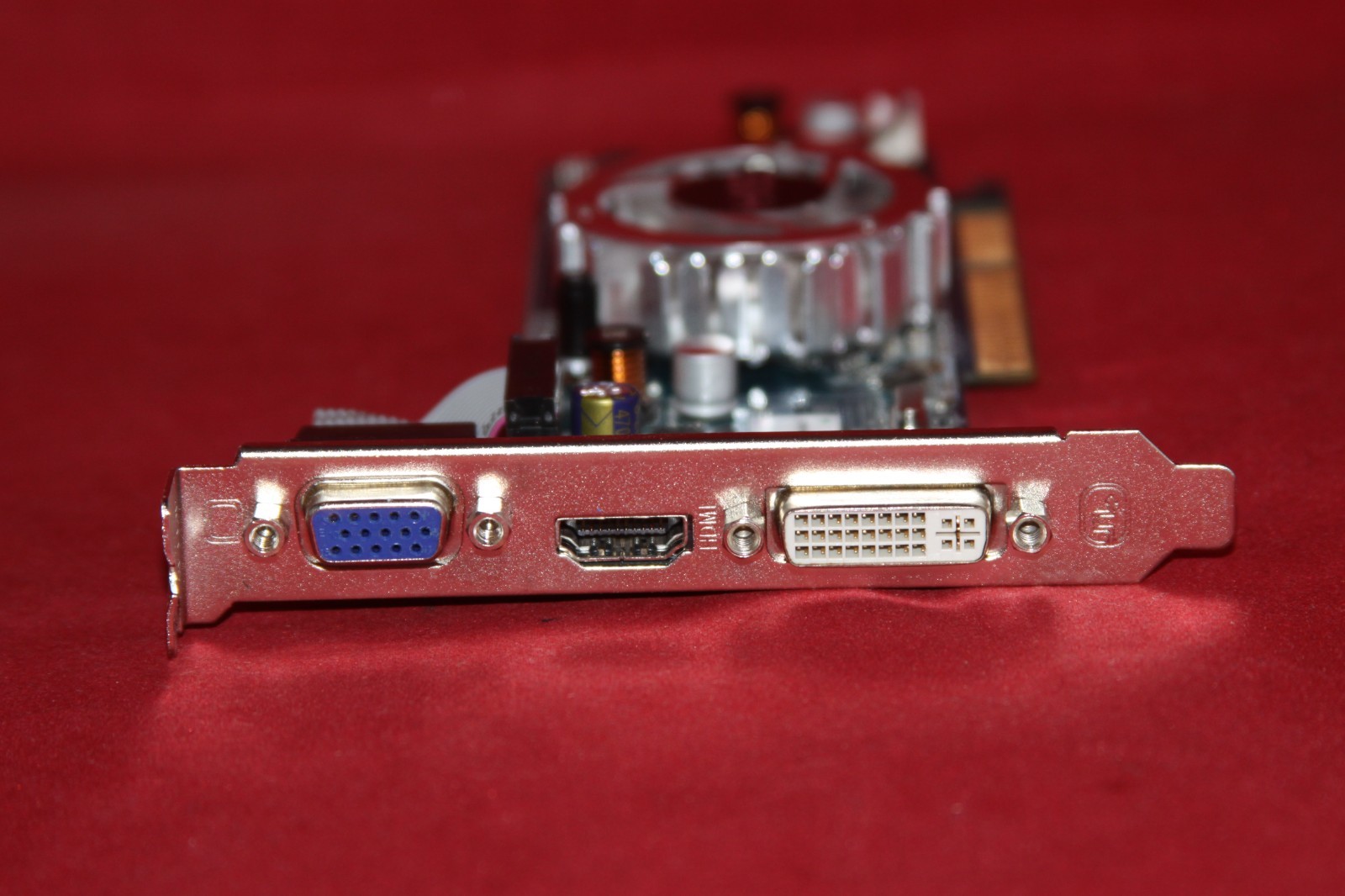 HIS ATI Radeon HD 4350 512MB 64BIT DDR3, AGP Graphics Card. (H435F512HA)