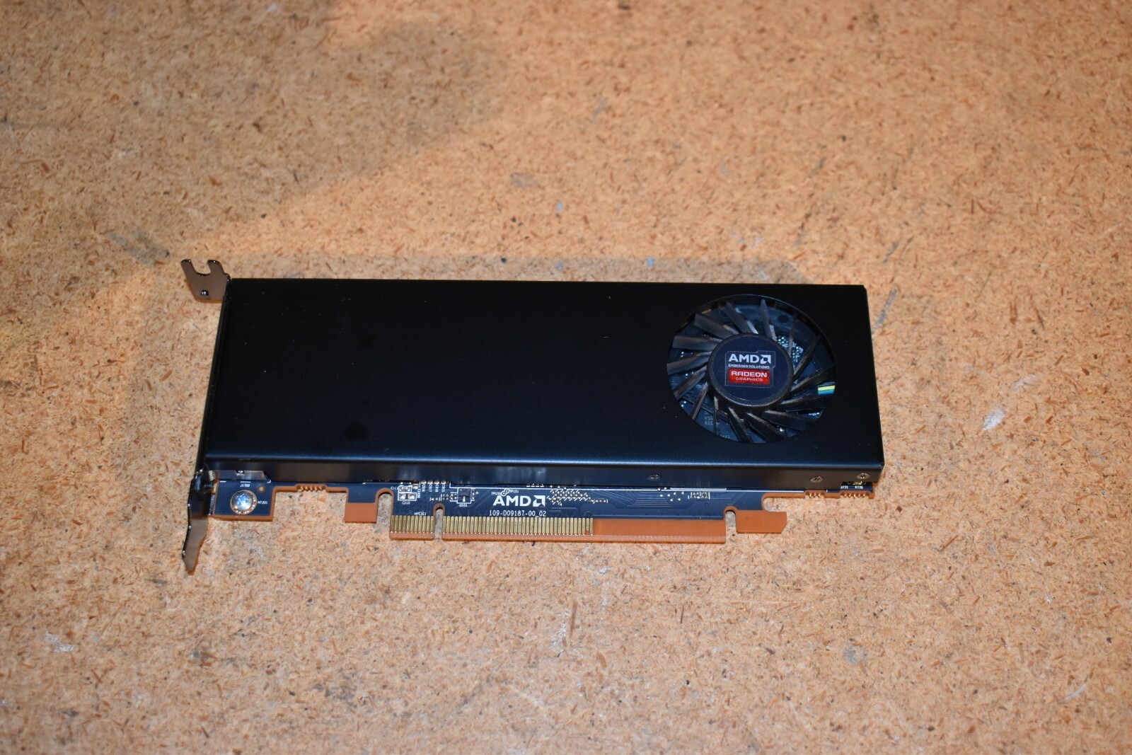 Dell AMD Radeon E9173 PCIe 2 mDP+DP Graphics Card – Half Height Wyse 5070 0W6F74