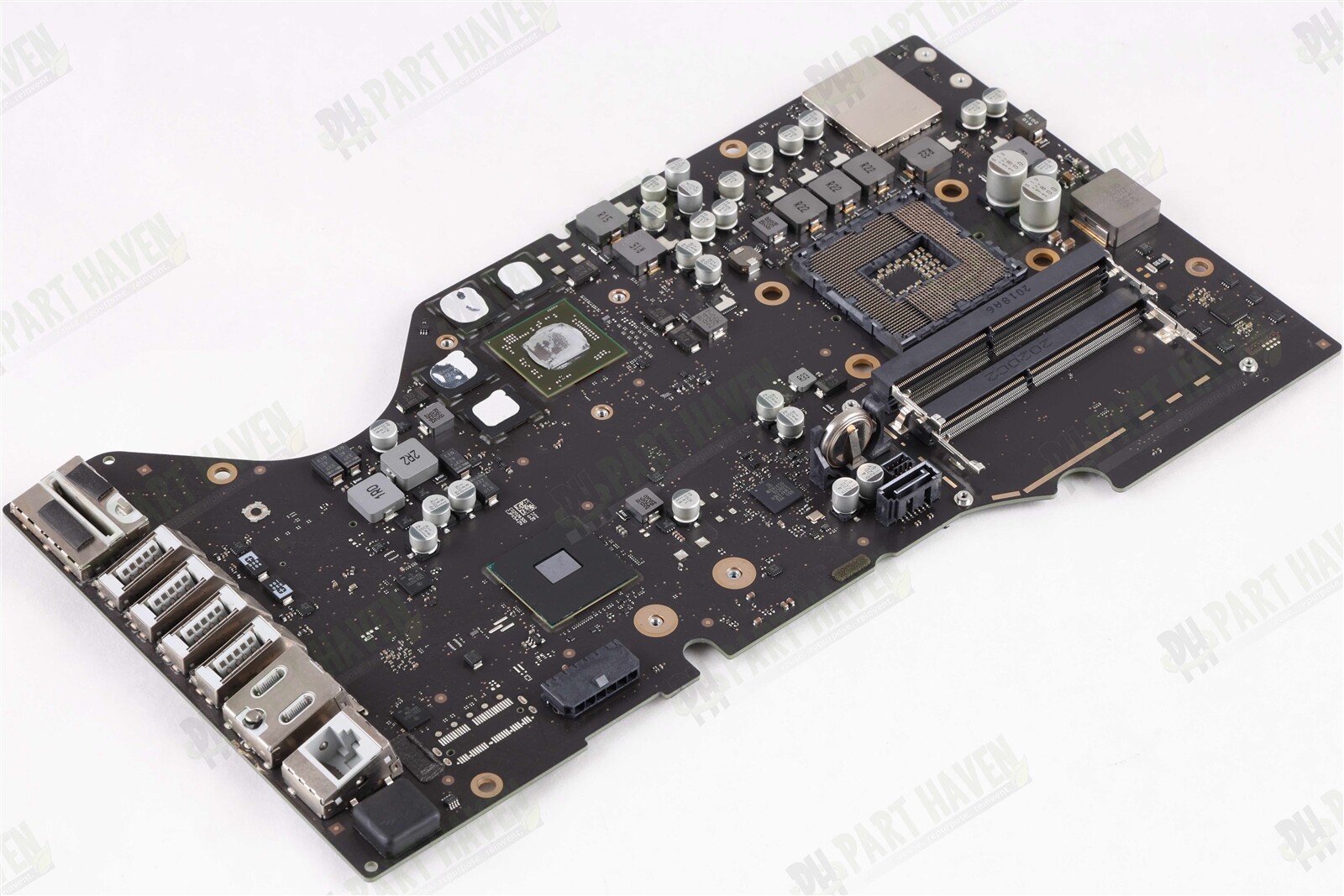 Apple iMac 21.5″ A2116 4k 2019 Logic Board Radeon Pro 555x || No CPU No SSD Slot
