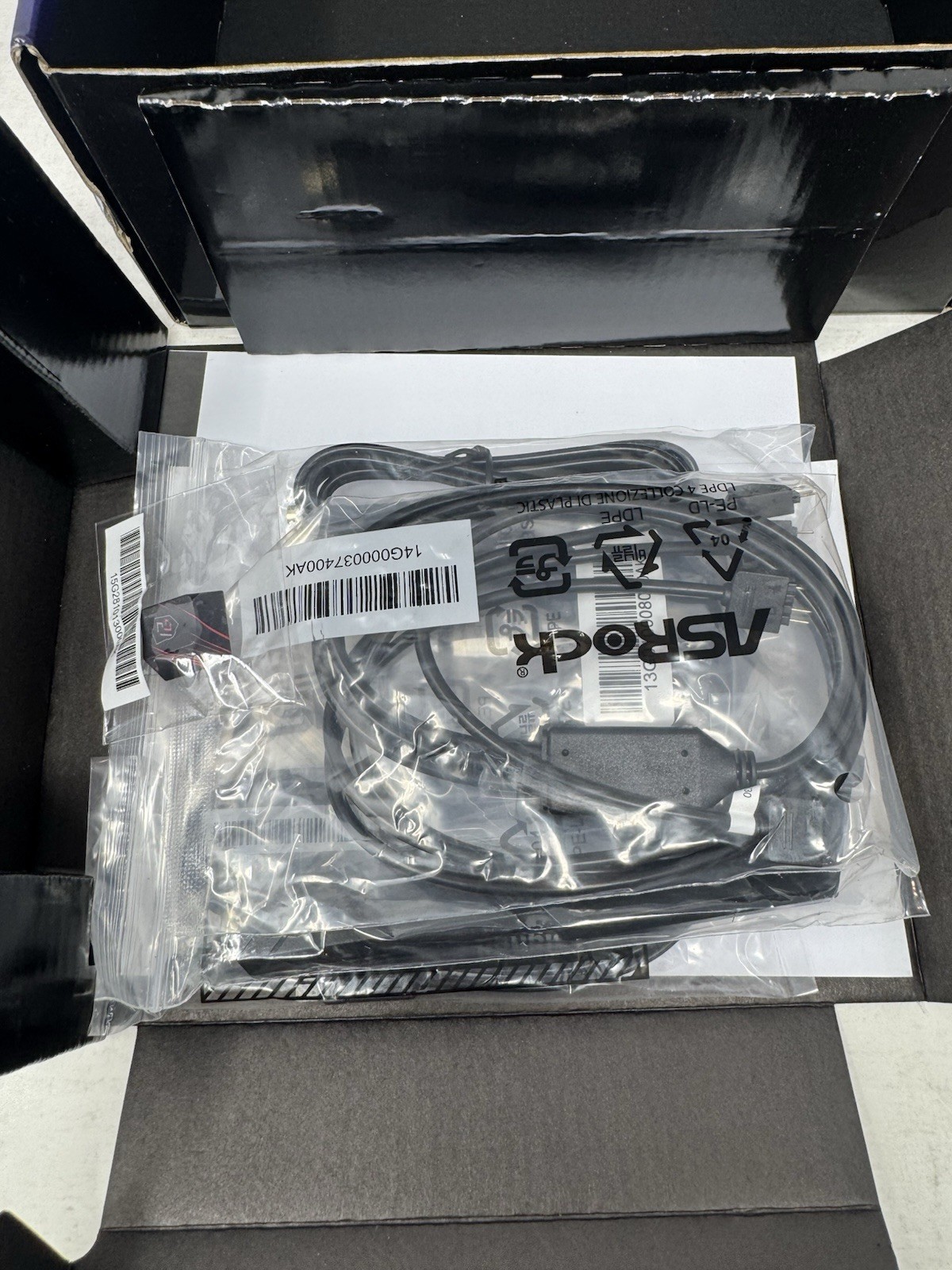 ASRock Z890I Nova WiFi LGA 1851 Intel Z890 SATA 6Gb/s Mini ITX Motherboard