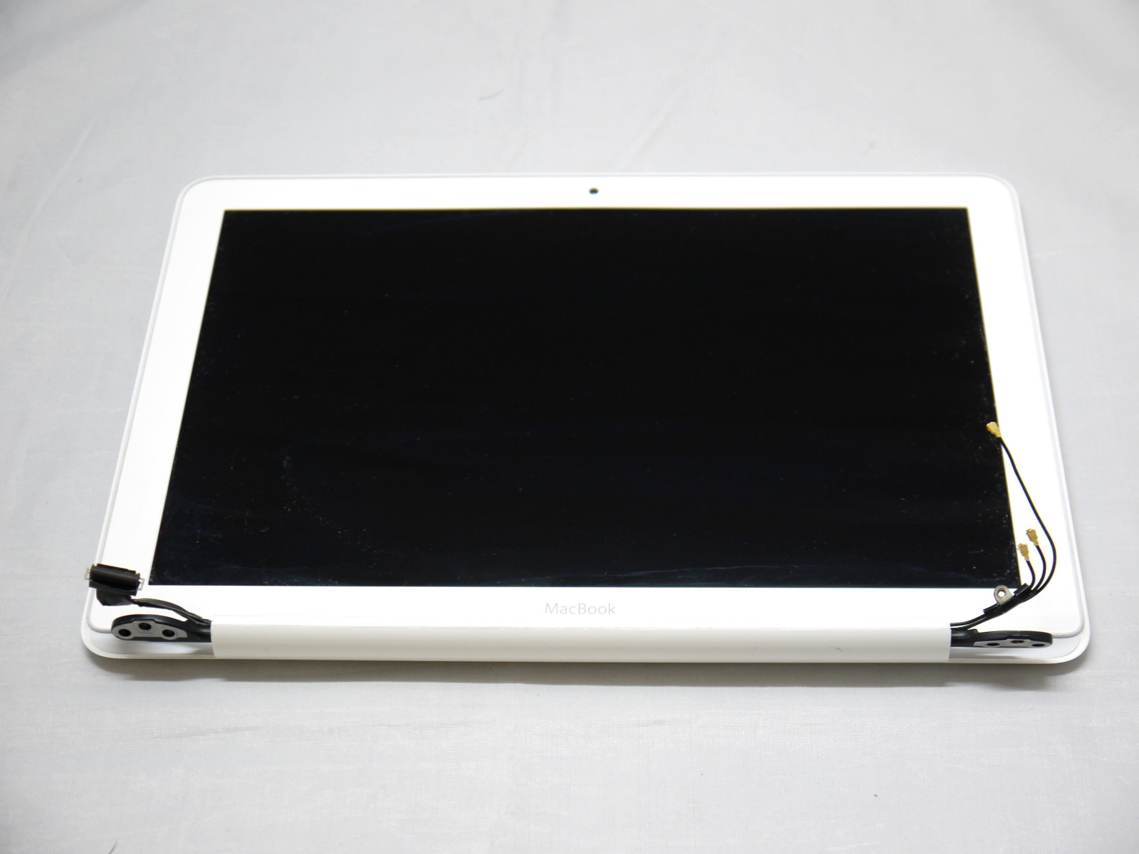 95% NEW LCD LED Display Screen Assembly for MacBook 13″ A1342 2009 2010