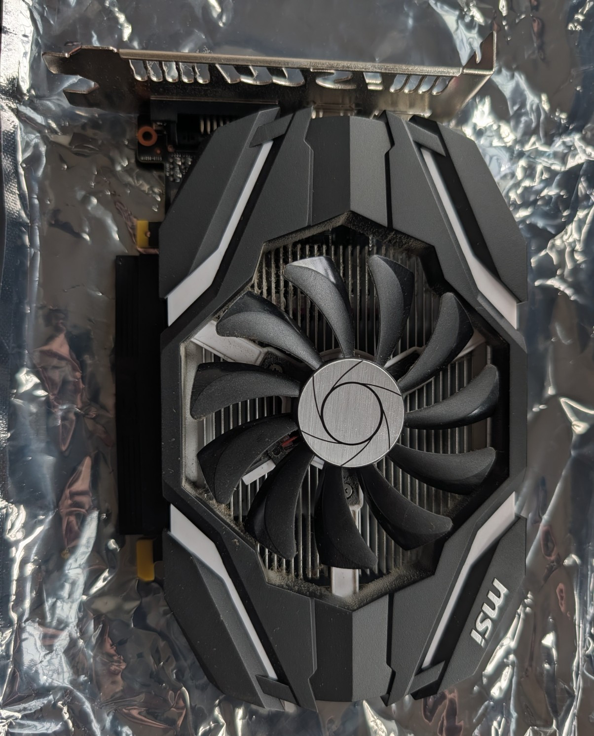 MSI NVIDIA GeForce PCIe x16 Graphics Card Fan Heatsink Multi-Monitor