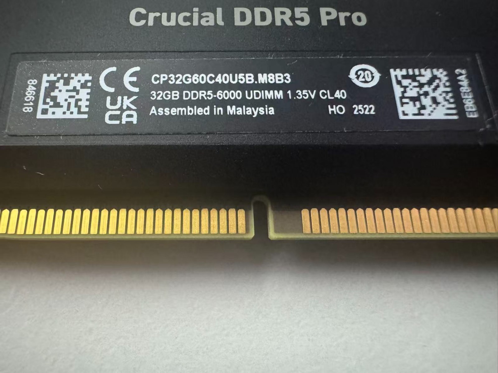 Crucial DDR5 Pro 64GB Kit (2x32GB) DDR5-6000 CL40 UDIMM Desktop RAM Never Used
