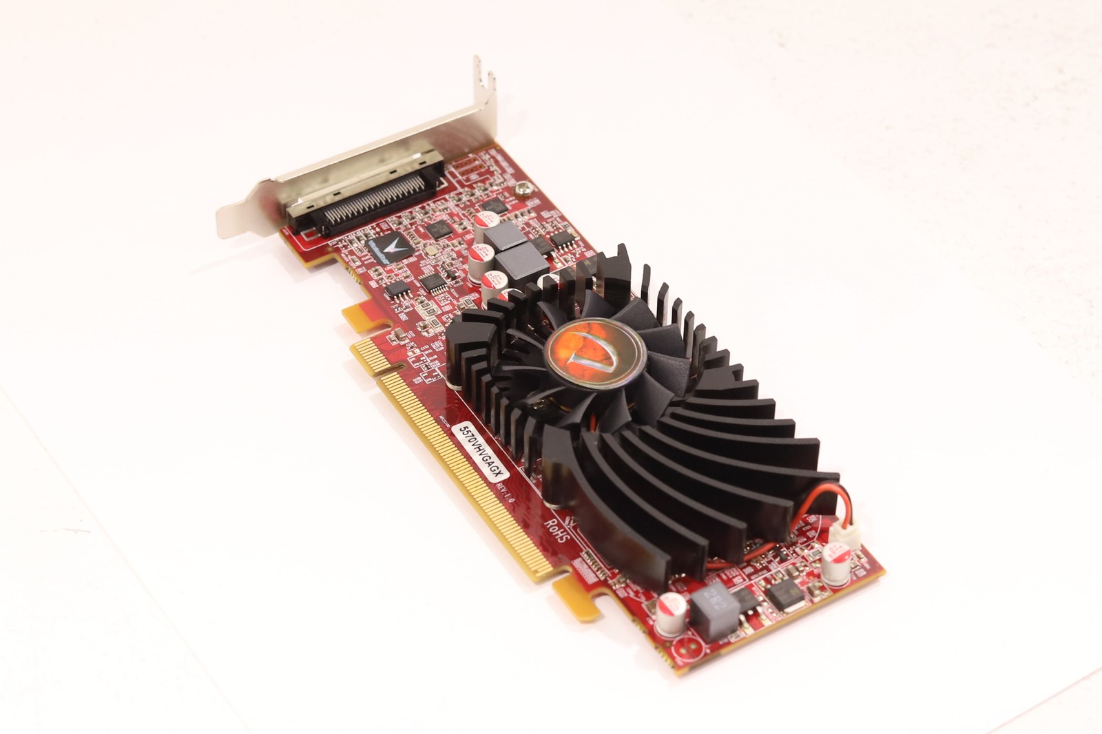 VisionTek AMD Radeon HD 5570 1GB GDDR3 PCIe x16 GPU P/N:VTK-557BVVLD3-F45 Tested