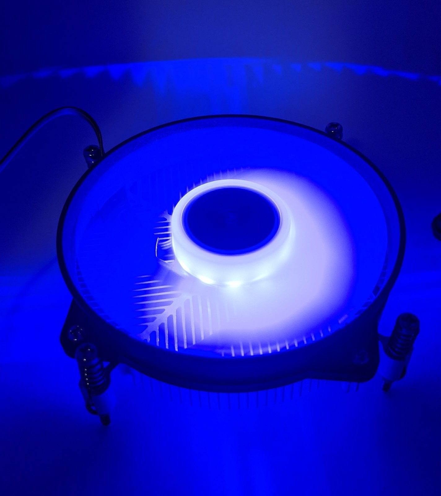 HIGH POWER® Low Profile Blue LED Intel Socket LGA1700 fo i7/i5/i3/i9 CPU Cooling