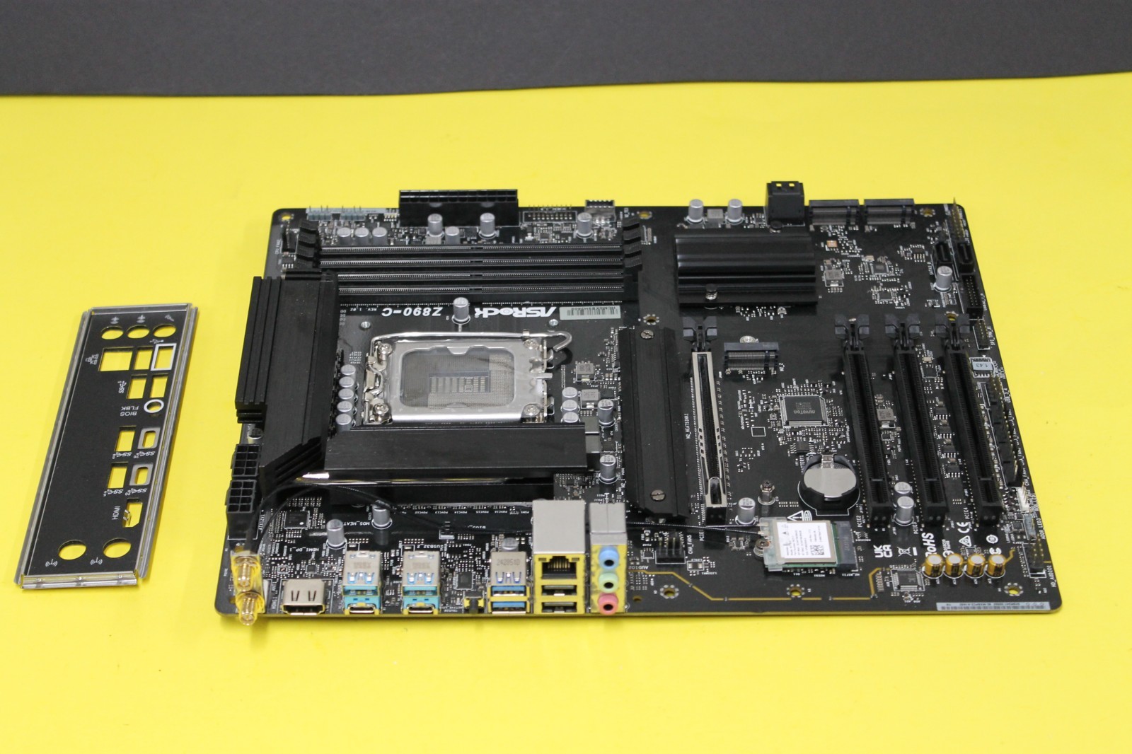 ASRock Z890-C LGA 1851 ATX WIFI DDR5 Motherboard for Intel Core Ultra CPUs