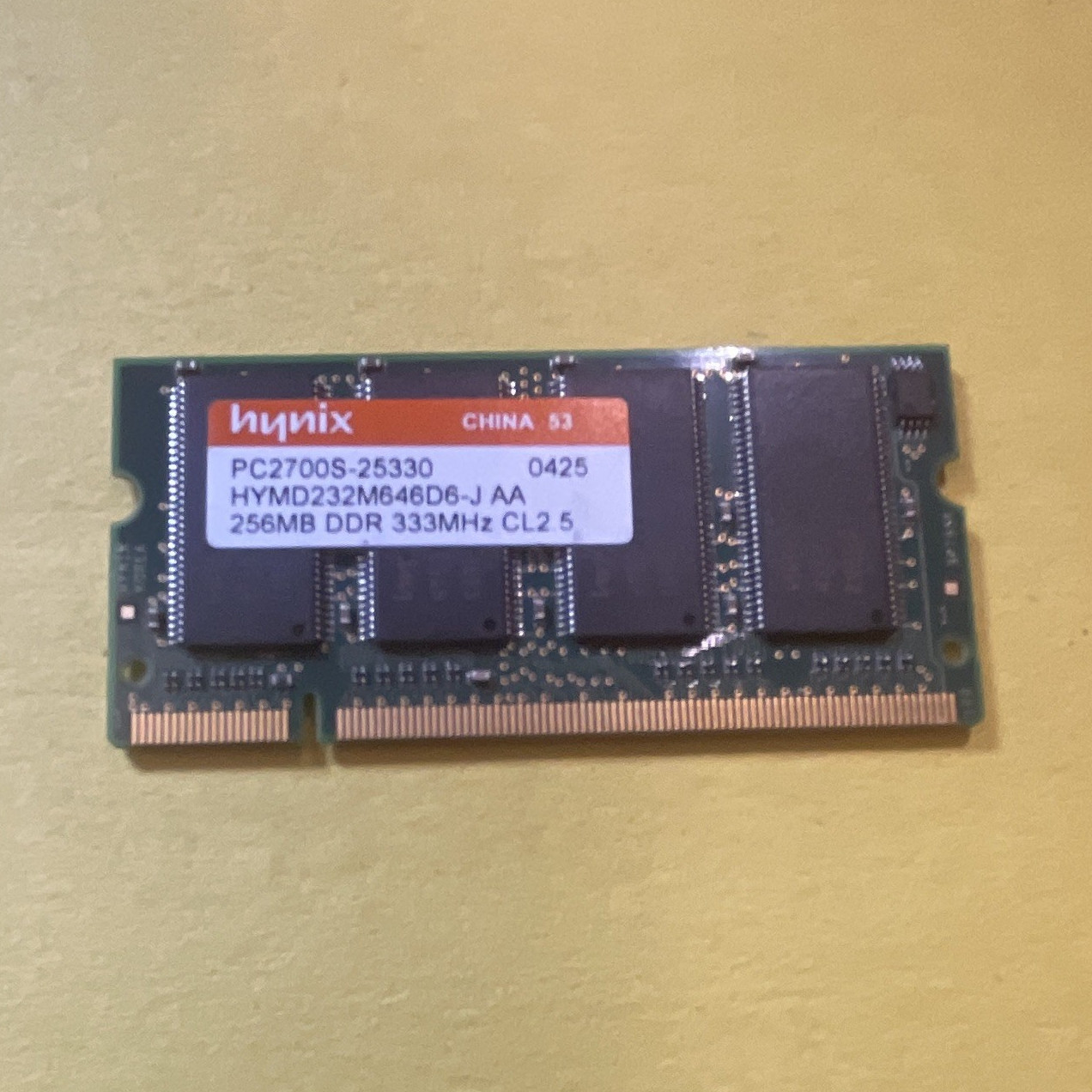Hynix 256MB DDR PC2700 DDR-333 CL2.5 200-Pin SO-DIMM PC2700S-25330