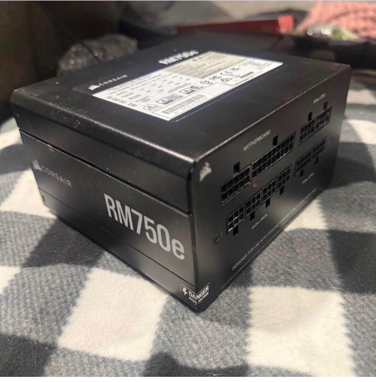 Corsair RM750e Power Supply 750W